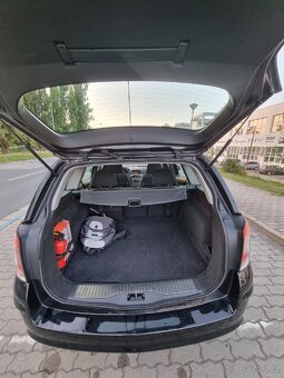 Opel Astra H 1.7 cdti 2008r - 9