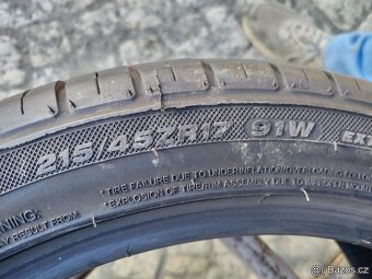 215/45/17 letni pneu SEMPERIT a GOODRIDE 215/45 R17 - 9