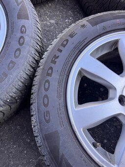 Alu Volvo R16 5x108 ET 50 7J + pneu 225/55/16 - 9
