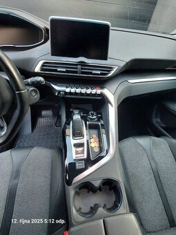 Peugeot 5008 2020, 97600 km, bohatá výbava - 9