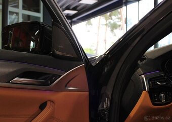 BMW Řada 5 530d xDrive M Sport NezTop / H nafta automat - 9