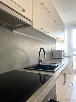 Byt 2+1+lodžie+komora PO REKONSTRUKCI - Vrchlického, Rumburk - 9