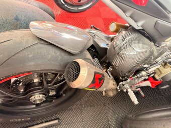 Ducati Panigale V4 - 9