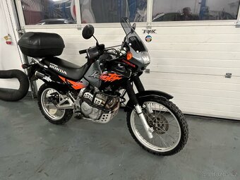 Honda NX650 Dominátor - 9