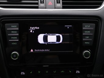 Škoda Octavia 1,6 TDI DSG Elegance (2014) - 9