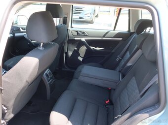 Škoda Octavia Kombi 1.6TDi 77kW TAŽNÉ "REZERVACE" - 9