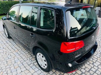 Volkswagen Touran 1.6TDI MANUÁL KAMERA VÝHŘEV TAŽNÉ SERVISKA - 9