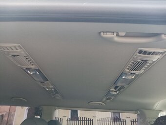 VW Caravelle 2.0tdi 132kw Long7mist 4motion 2012 - 9