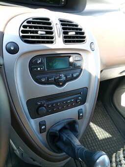 Citroen Xsara Picasso 1.6 nová STK - 9