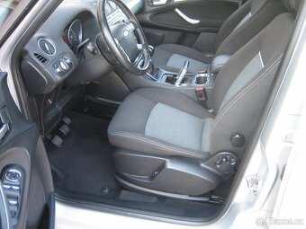 Ford Galaxy 2.0 TDCI NAVI 2x kola servní kniha Nové rozvody - 9