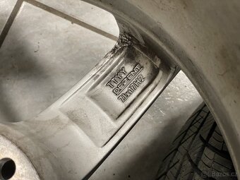 ALU disky DEZENT 5x114,3. 215/60 R17 - 9