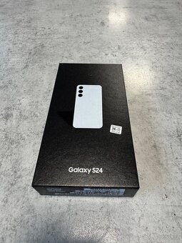 Samsung Galaxy S24 256GB, Marble Gray, záruka do 19.1.2027 - 9