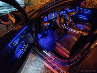 Mercedes C220d 147kw AMG line výmenim - 9