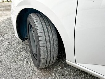 Škoda Fabia 1.0 TSI Ambition - 9