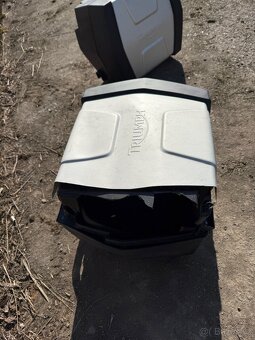 Triumph Tiger 1200 rv:2014-2019 2x boční kufry, 1x poškozen - 9