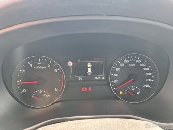 Kia Sportage 1.6T-GDi GT-Line 4x4 benzín 130kw - 9