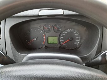Ford Transit Tourneo 2.2 TDCI, 9 míst, tažné, 2 x topení - 9
