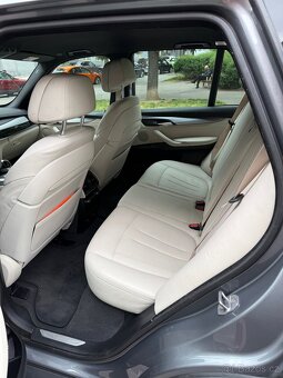 BMW X5 3.0D xdrive , 06/2016 ( F15 ) - 9