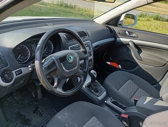 Škoda Octavia combi 1.6tdi - 9