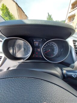 Prodám Hyundai i30 - 9