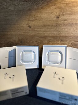 Apple AirPods (3. generace) Lightning nabíjecí pouzdro - 9