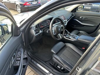 BMW Řada 3 G21 330i 190kW INDIVIDUAL AUT - 9