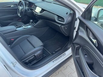 Opel insignia 2.0 191KW 4x4 exclusive top výbava - 9