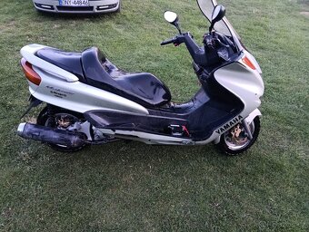 Yamaha Majesty 250 - 9