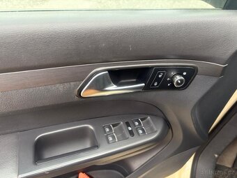 VW Touran 2.0TDI 103kw DSG rok 2013 - 9
