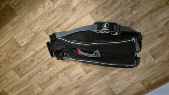 Tenisová raketa a taška - 9