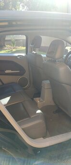 Dodge caliber - 9