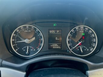 Škoda octavia 2 2.0 TDi 4x4 103Kw - 9