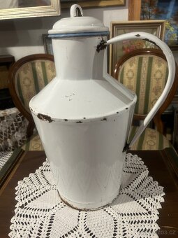 Starší smaltovaná konvice Bonyhád 38cm - 9