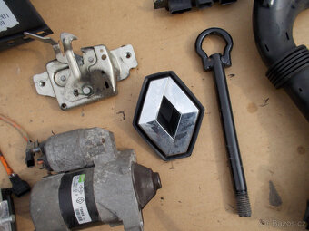 Díly Clio III 1.2 16v 55kw (č.2) - 9