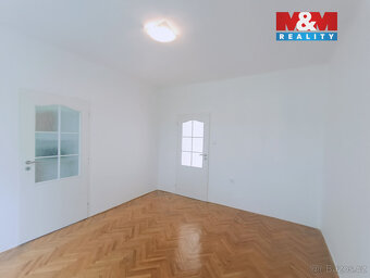 Pronájem bytu 2+1 s balkónem v Ústí n. L., ul. Bratří Čapků - 9