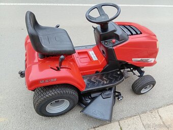 Prodám zahradní traktor Twin-Cut 12.5Hp - 9
