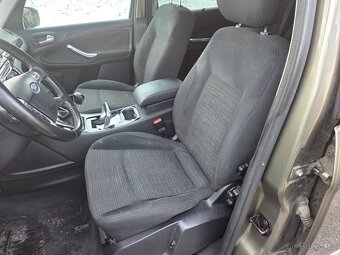 Ford Galaxy 2.0 TDCi 103kw 2010 ghia - 9