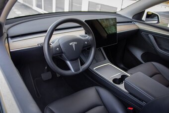 Tesla Model Y Long Range 378kW - 9