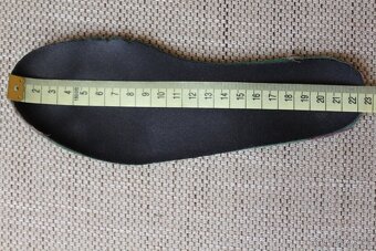 Tenisky Adidas pro holčičku - vel. 35 - 9