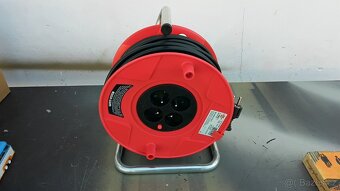 Měděné kabely různé délky. - 9