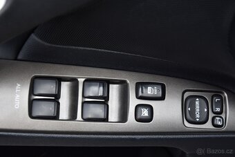 Lexus IS 220d EXECUTIVE,KŮŽE,VÝHŘEV/VENTILACE,TEMP,DKLIMA - 9