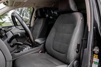 Volkswagen Touareg II 3.0 V6 TDI BMT 4-MOTION Mountain - 9