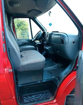 Ford Transit 2.0 TDDI DURATORQ 73 kW r.v. 2004 - 9