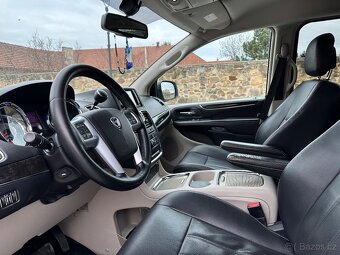 LANCIA VOYAGER 2.8L 131KW CRD - 9