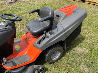 Zahradní traktor Husqvarna TC 342T (rok 2017) - 9