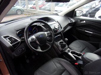 Ford Kuga 2.0 TDCI 4x4 titanium se střešním oknem - 9