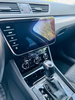 Prodám Škoda Superb 2.0Tdi 110kw - 9
