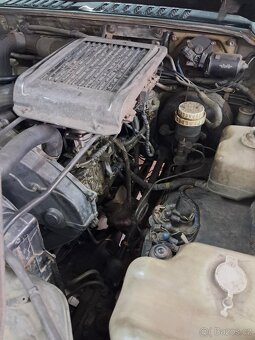 Mitsubishi pajero 2.5 td ,70 kw - 9