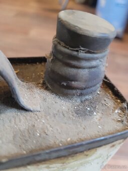 Original plechovka Mobiloil - 9