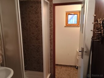 Chata v obci Mokrá-horákov - 9